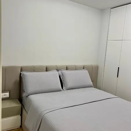 Center Of - Apartament Tirana