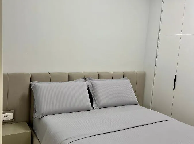 Center Of - Apartamento Tirana